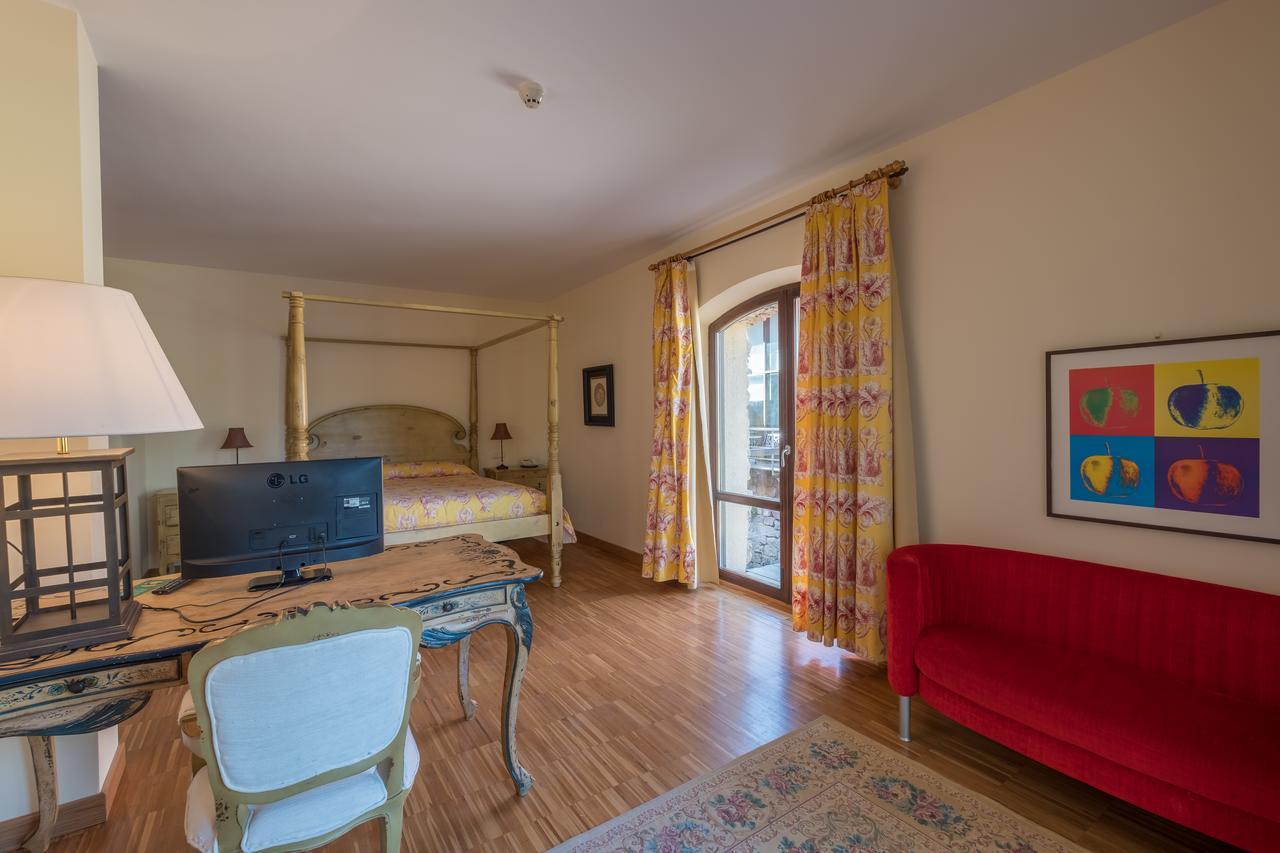 Hotel El Molino De Salinas Salinas De Pisuerga Eksteriør billede